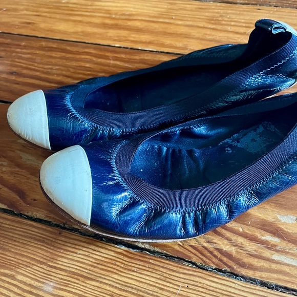 Chanel CHEAP Elegant Blue and White Women's Flats - Picture 3 of 5